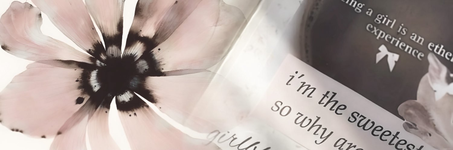 aurooa's profile banner image