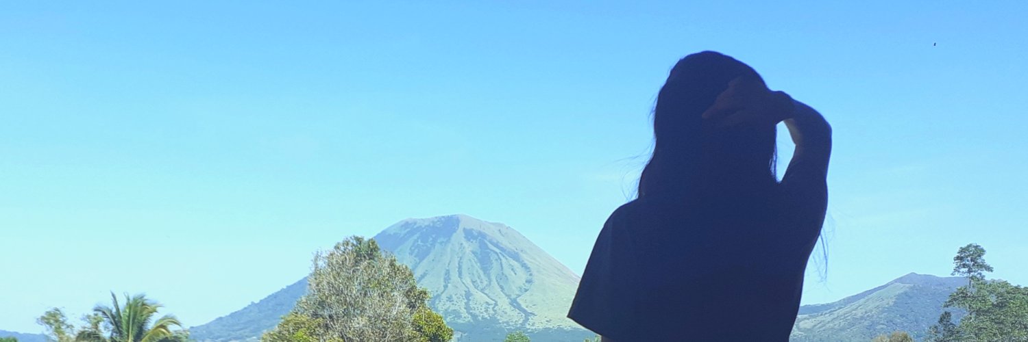 xxrhiss's profile banner image