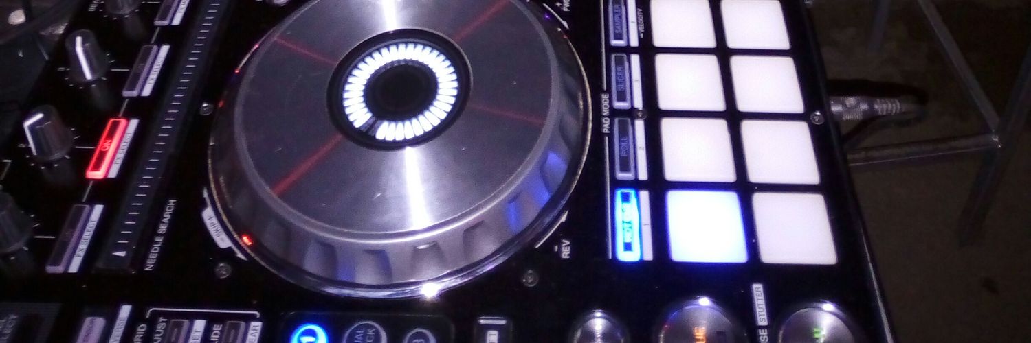 aliudj's profile banner image