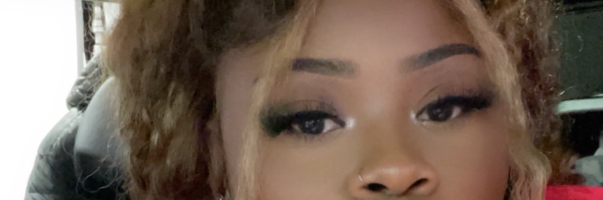 _Sierra_Howard's profile banner image