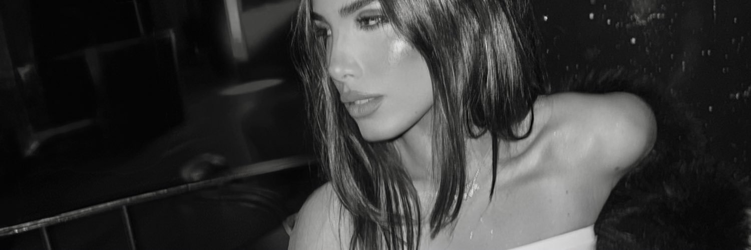 valenlopez31's profile banner image