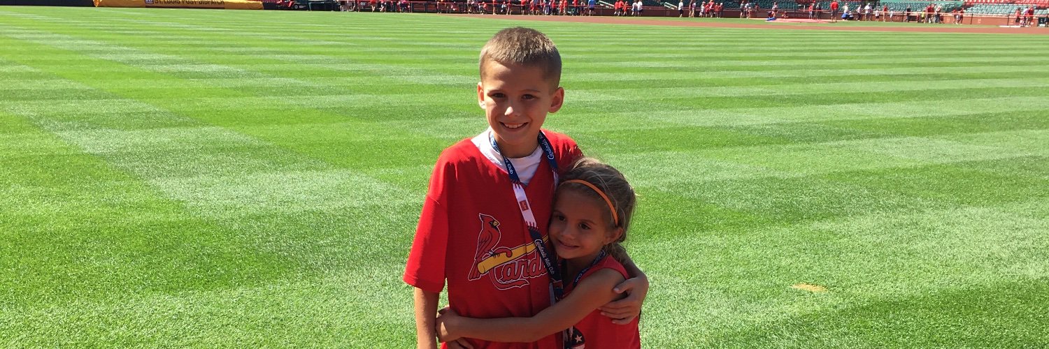 KristinRueter's profile banner image
