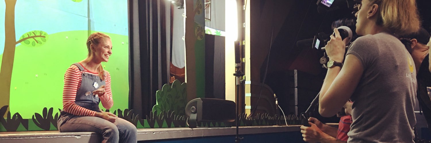 candicemoll's profile banner image