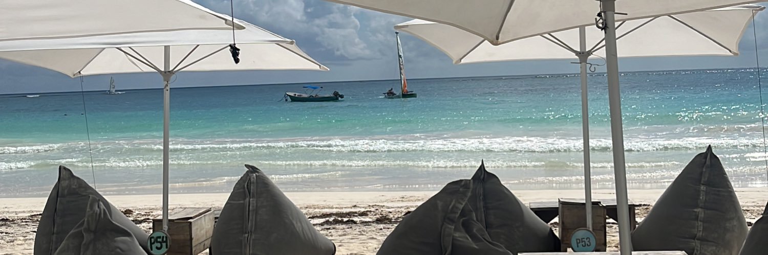 ilumdenit's profile banner image