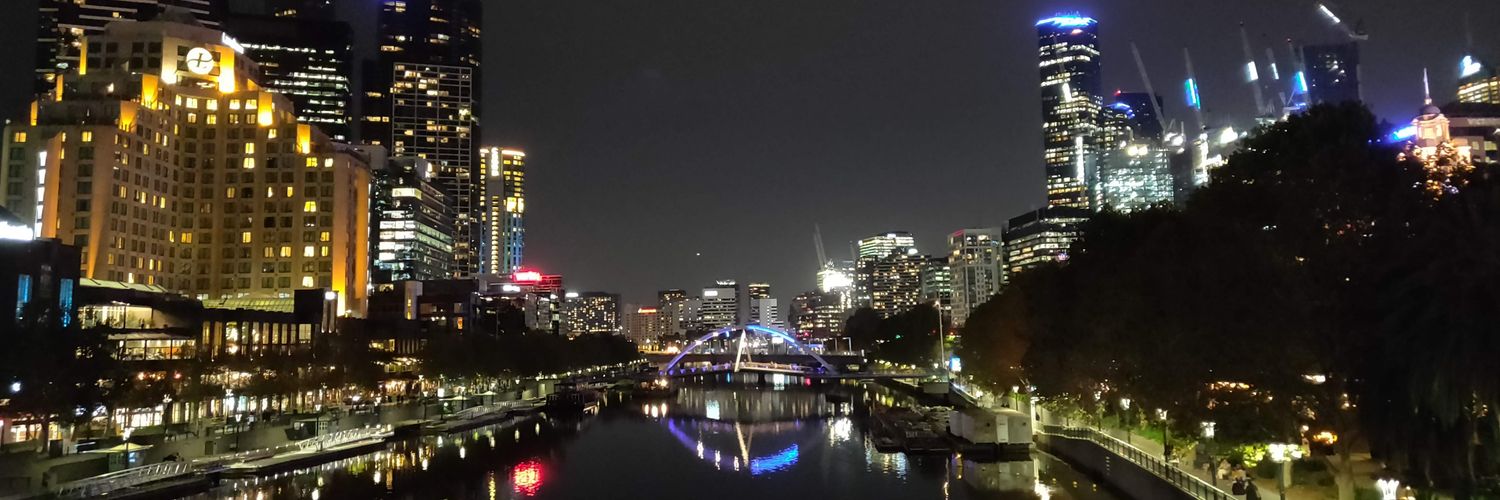 RhiBee21's profile banner image
