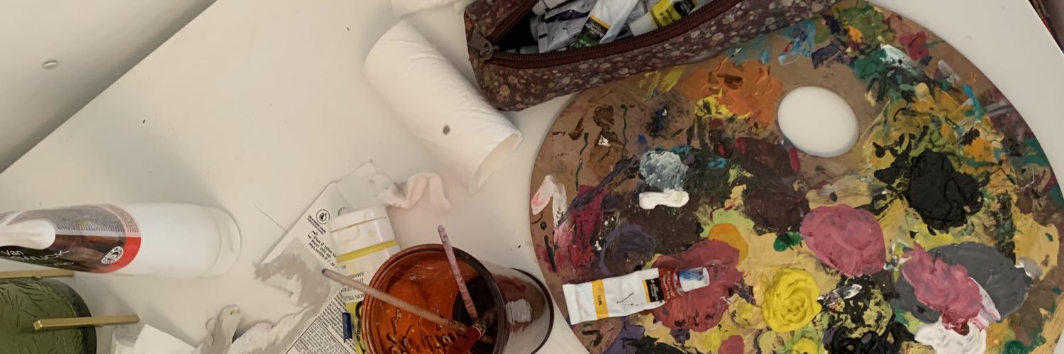 FevinSuzanne's profile banner image