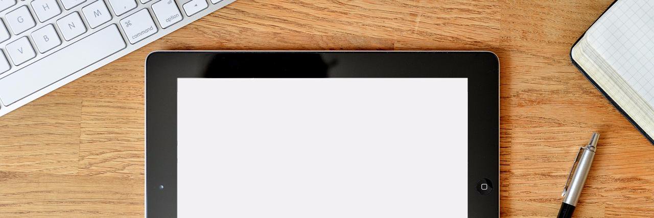 Brooke Higgins banner