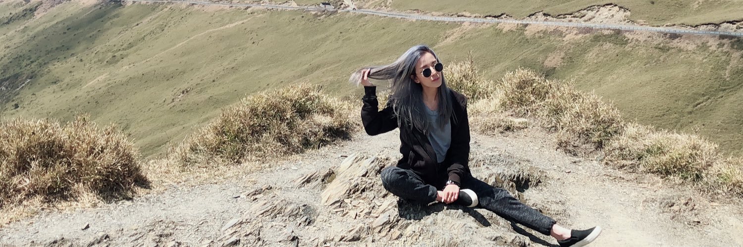 makcuiwen's profile banner image