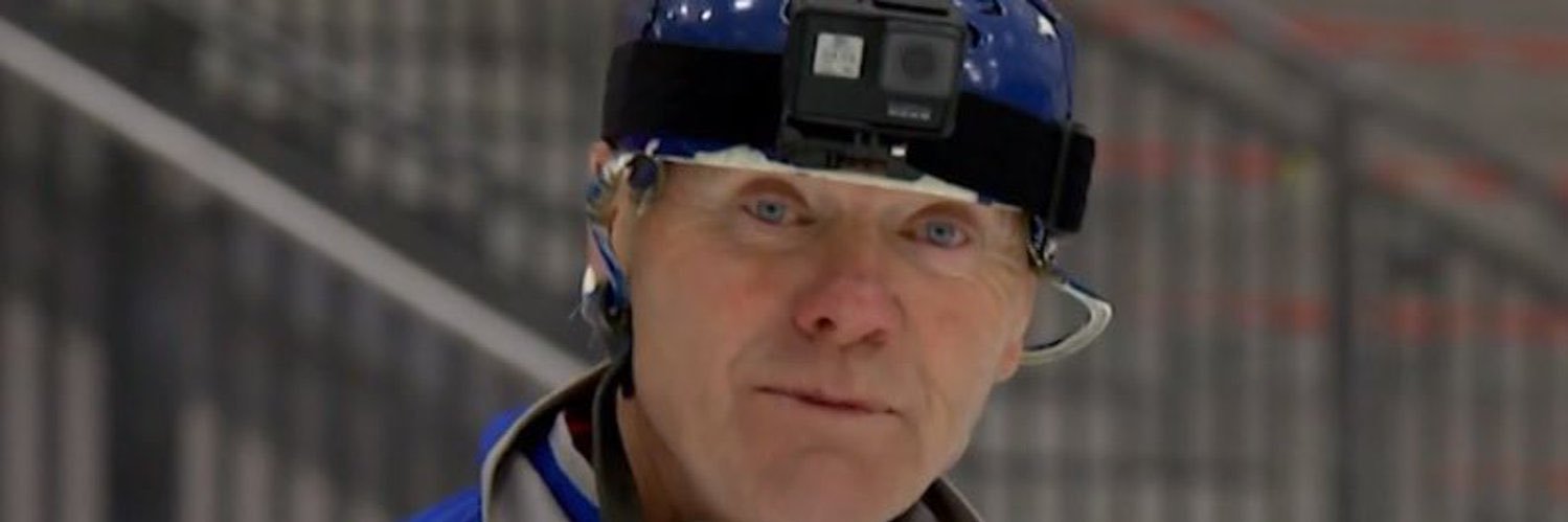 Islanders out of context banner