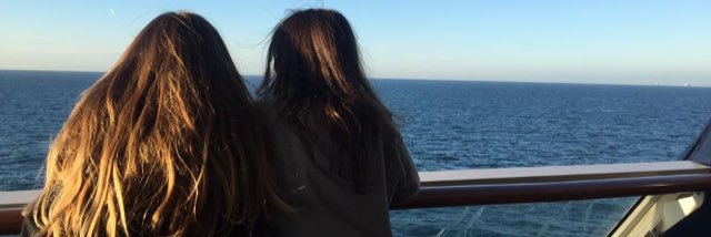 IzzyTetlow's profile banner image