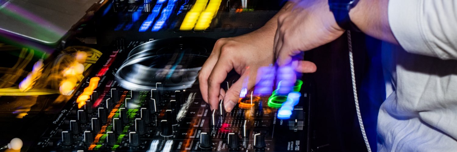 NeET(ニート) a.k.a ファミファ banner