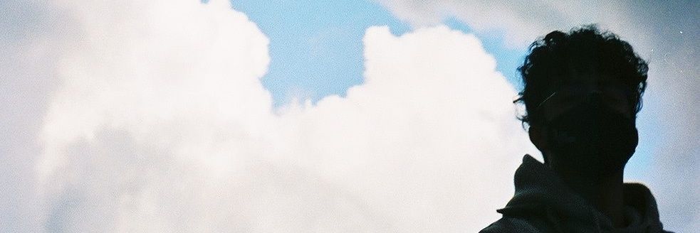 um_sergini's profile banner image