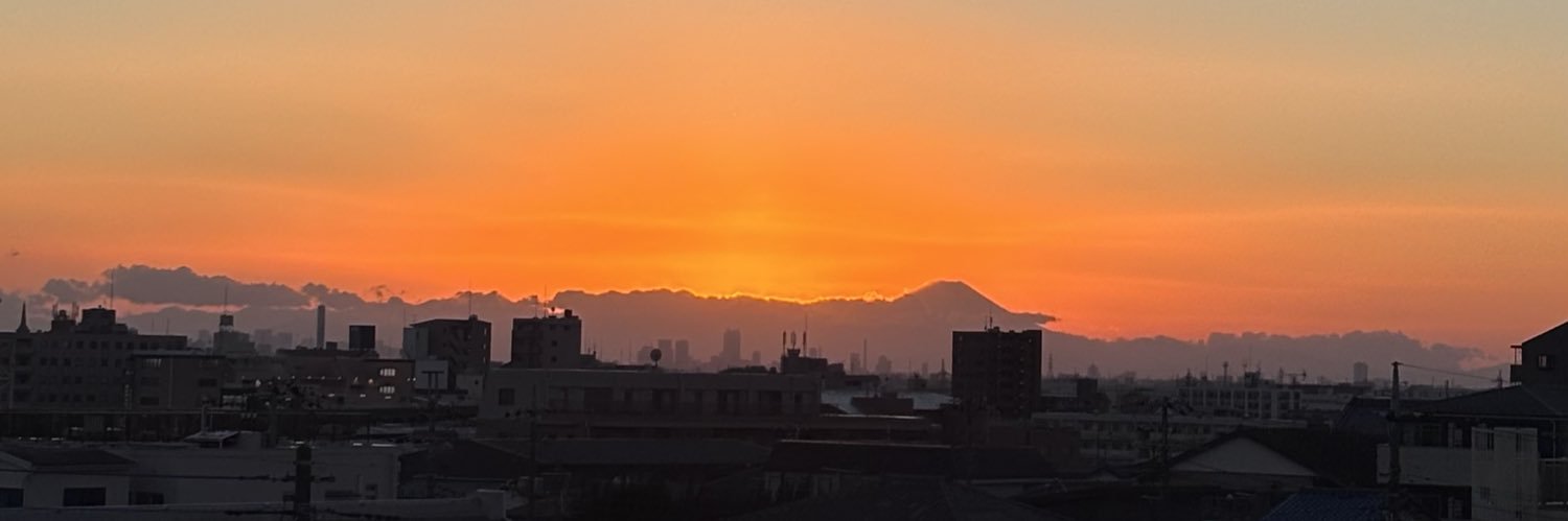 widisantikah's profile banner image