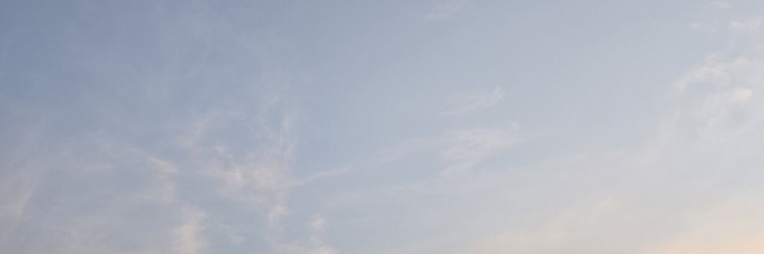 yourwineee's profile banner image