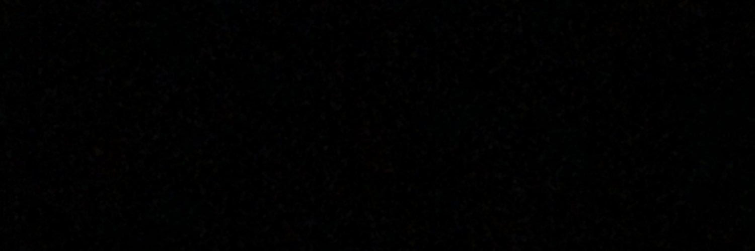 ezzy banner