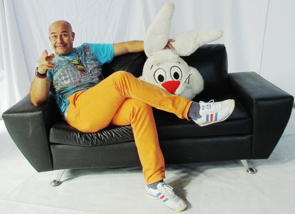 ganech's profile banner image