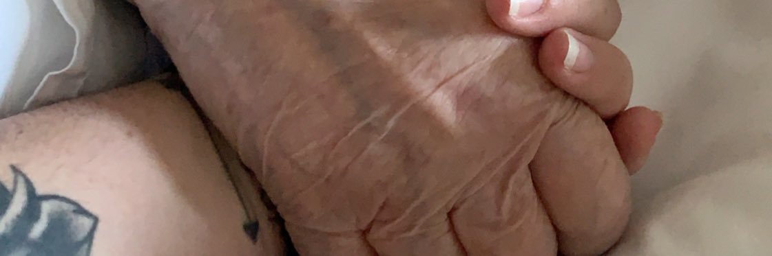 rikikayy's profile banner image