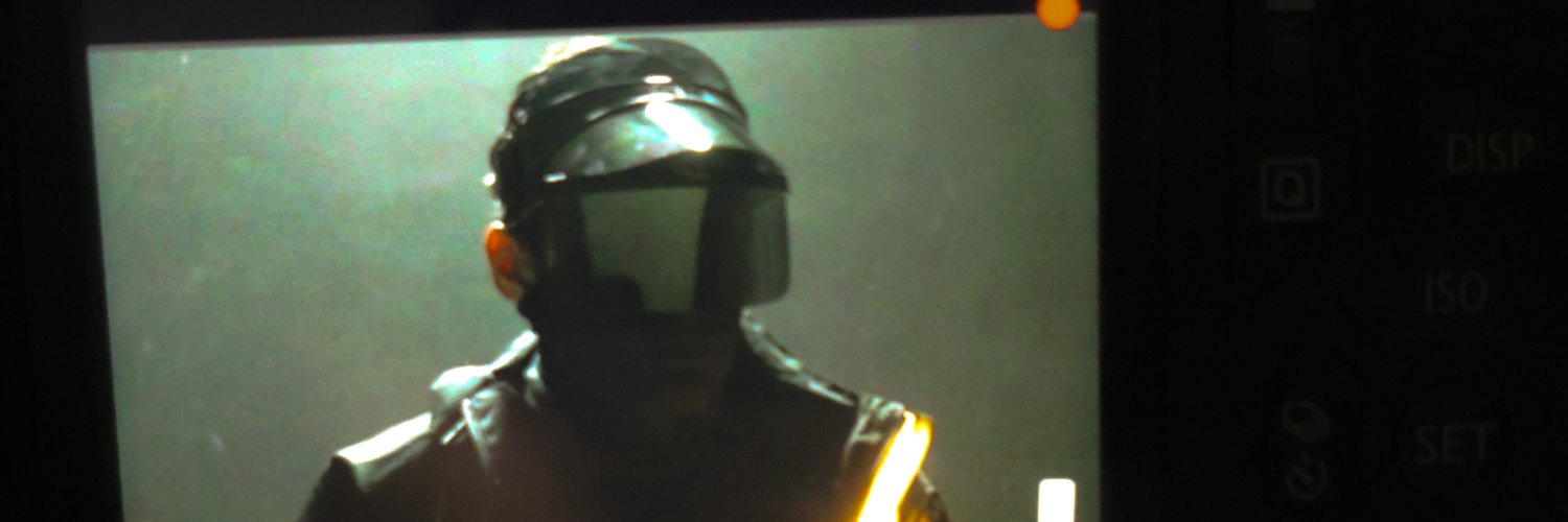 jeeslerieves's profile banner image
