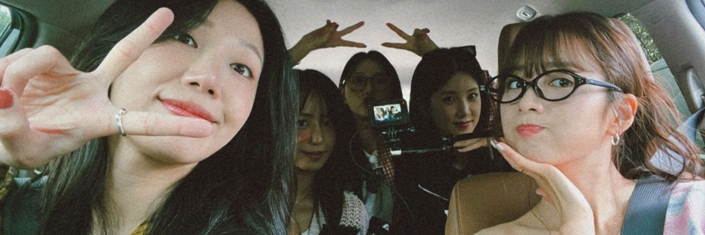 rongbby's profile banner image