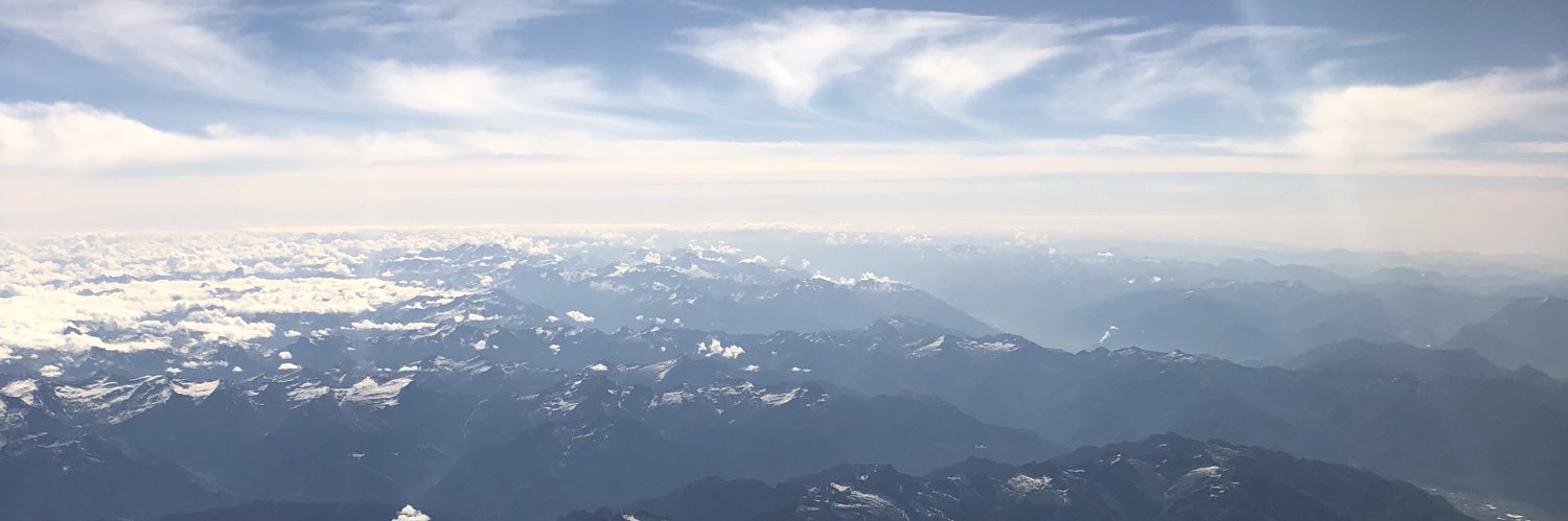 Dereck Rhoads banner