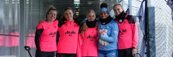 Laurablindkilde Profile Banner