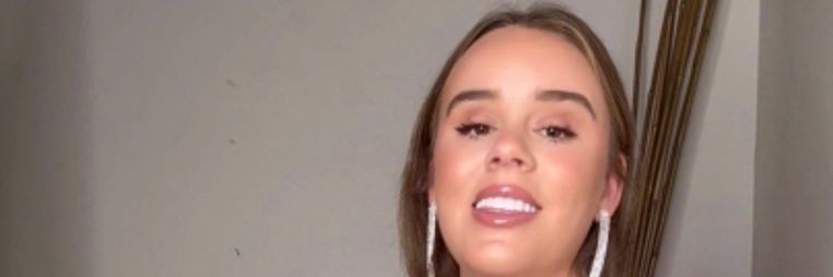 Olivia sandy banner