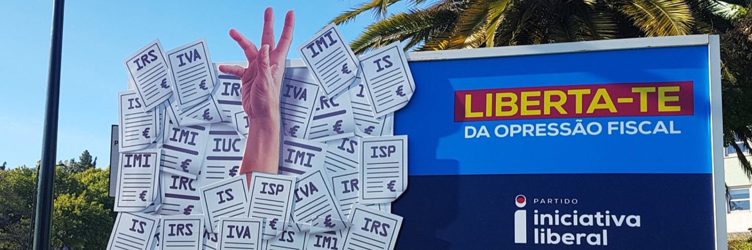 João Cotrim Figueiredo's banner