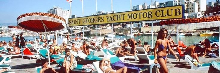 Mona🇱🇧 banner