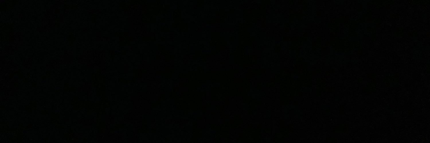 飛 banner