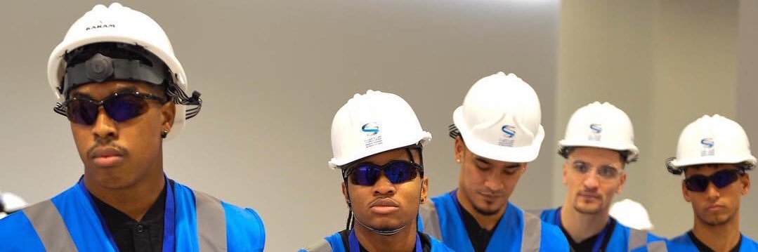 b2omrn's profile banner image