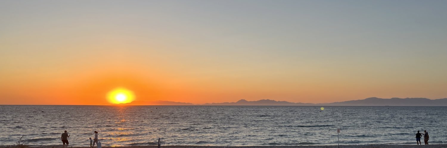gds1_'s profile banner image