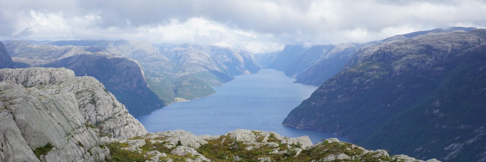 ElkeBeekman's profile banner image