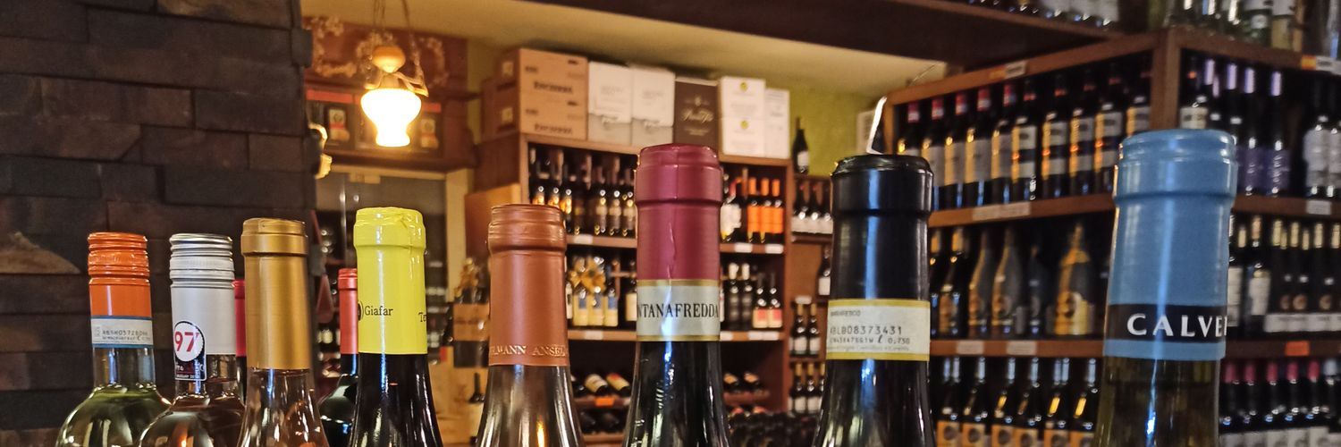 Adam(Dan) 🍷 banner