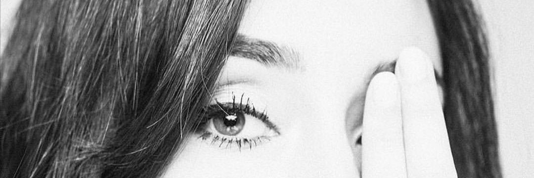 Miss HONEY💜✈️ banner