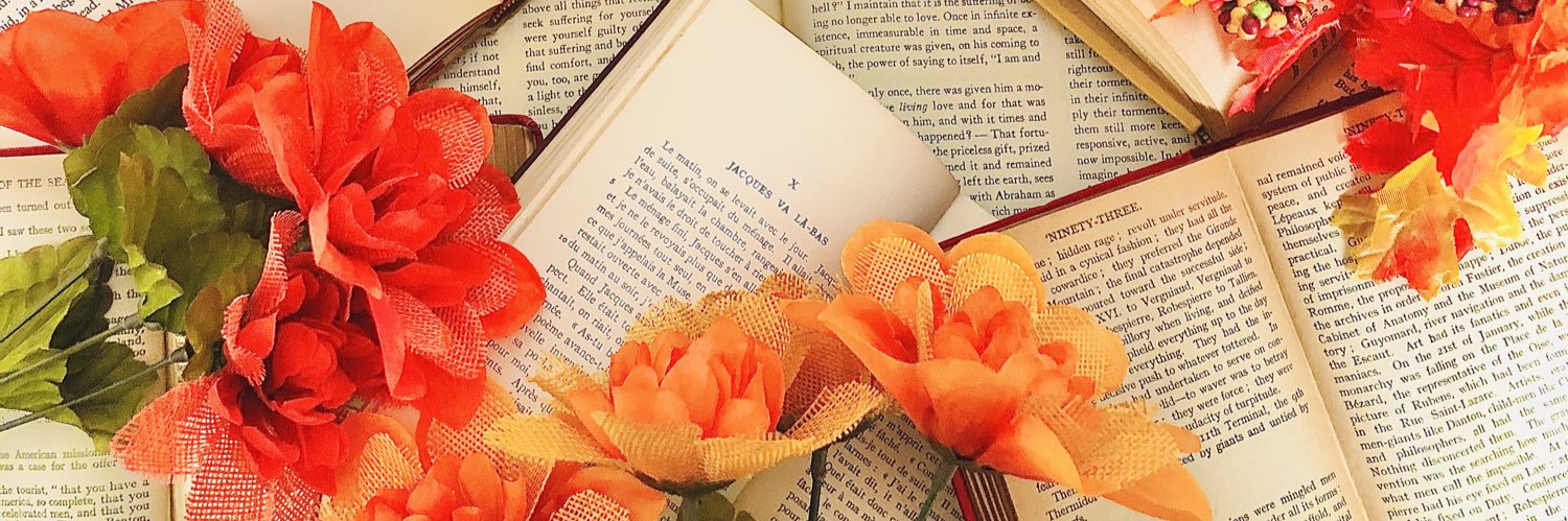 monicalaurette's profile banner image