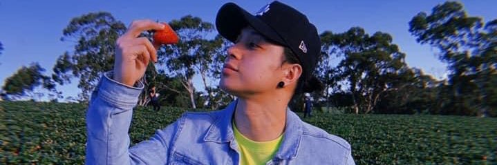 🍓Strawberriefieldz🍓 banner
