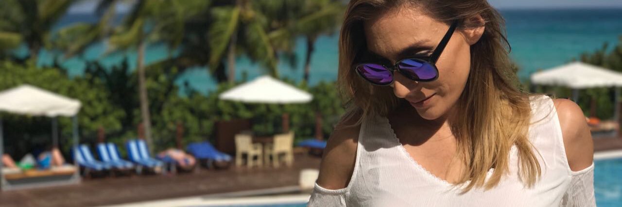 mainyna's profile banner image