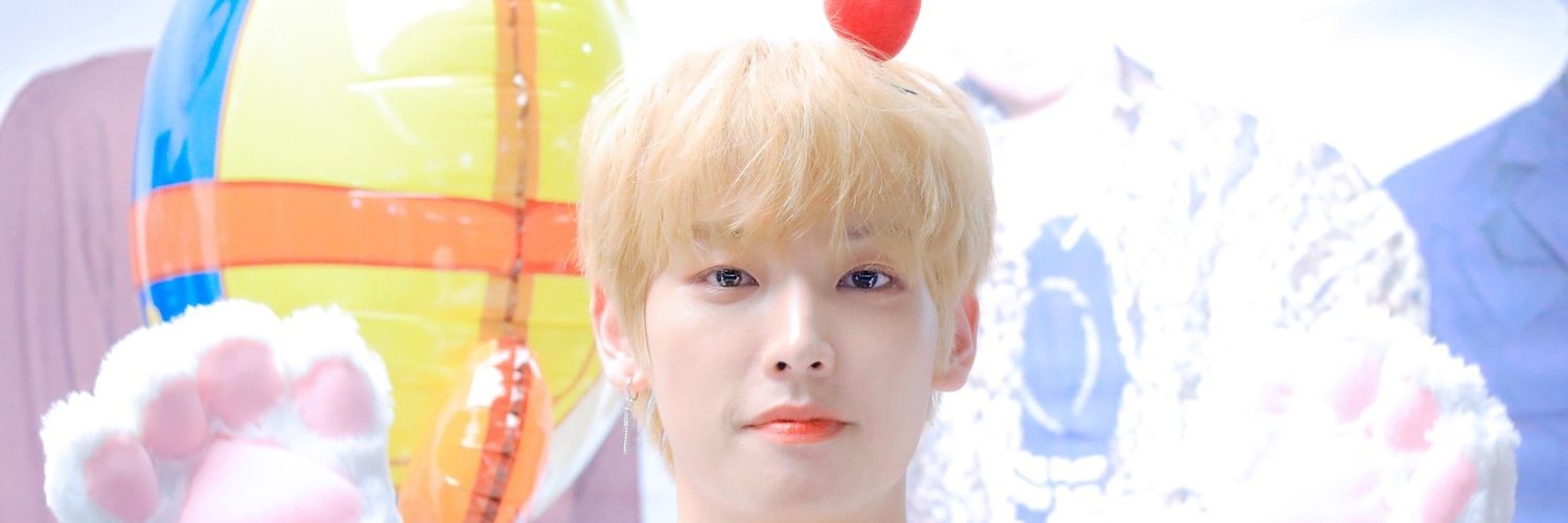 꾸루루 banner