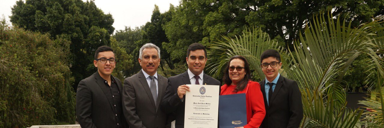 maritoprera's profile banner image