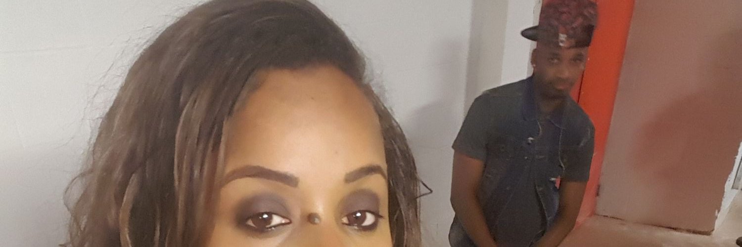 Roberta Rodrigues banner