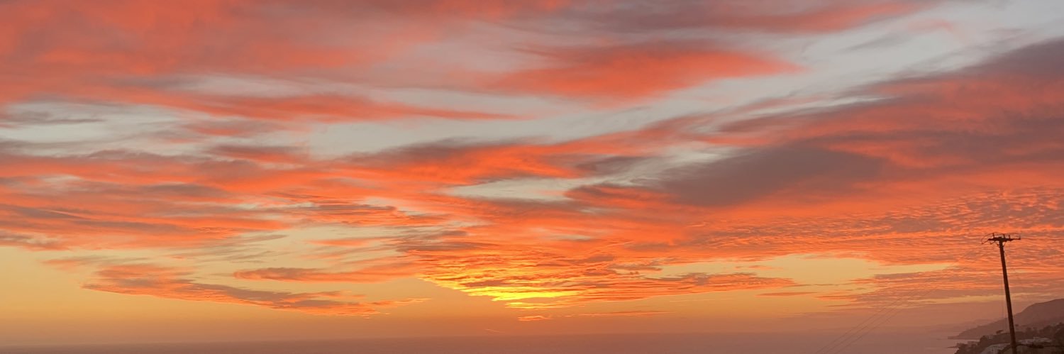 juliamackers's profile banner image