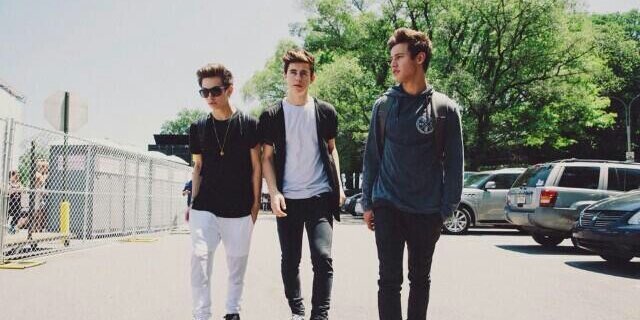 BieberTriplets's profile banner image