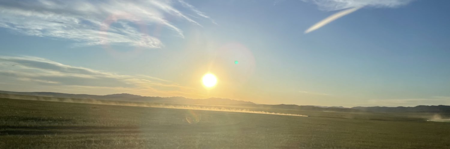 helloyjh's profile banner image