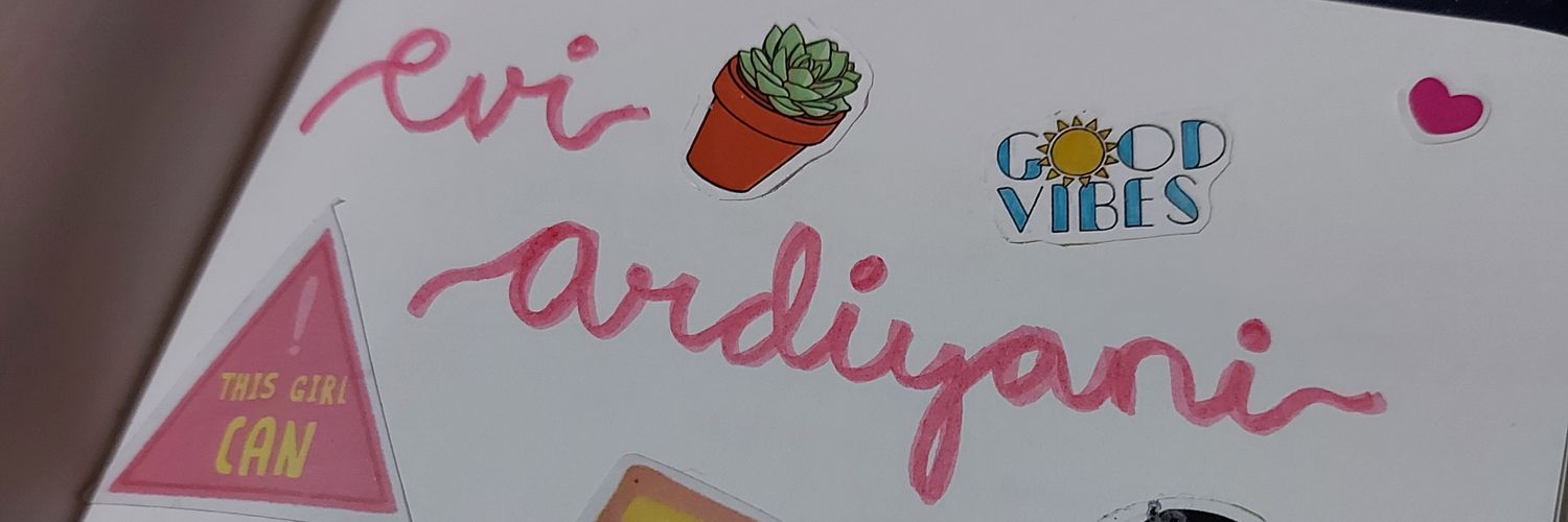 eviardyn's profile banner image