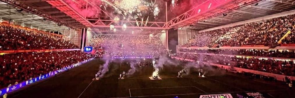 Toto R (CL)❤️💛 banner