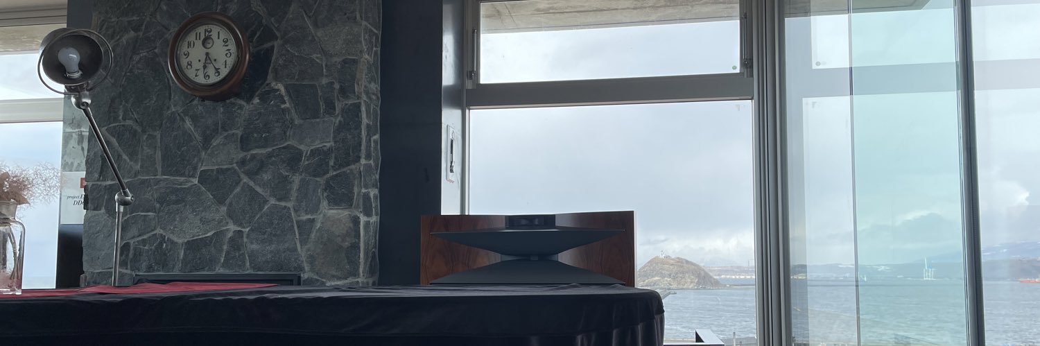 阿部 奈那子 banner