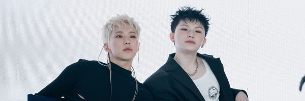 Axwo_moon_ Profile Banner