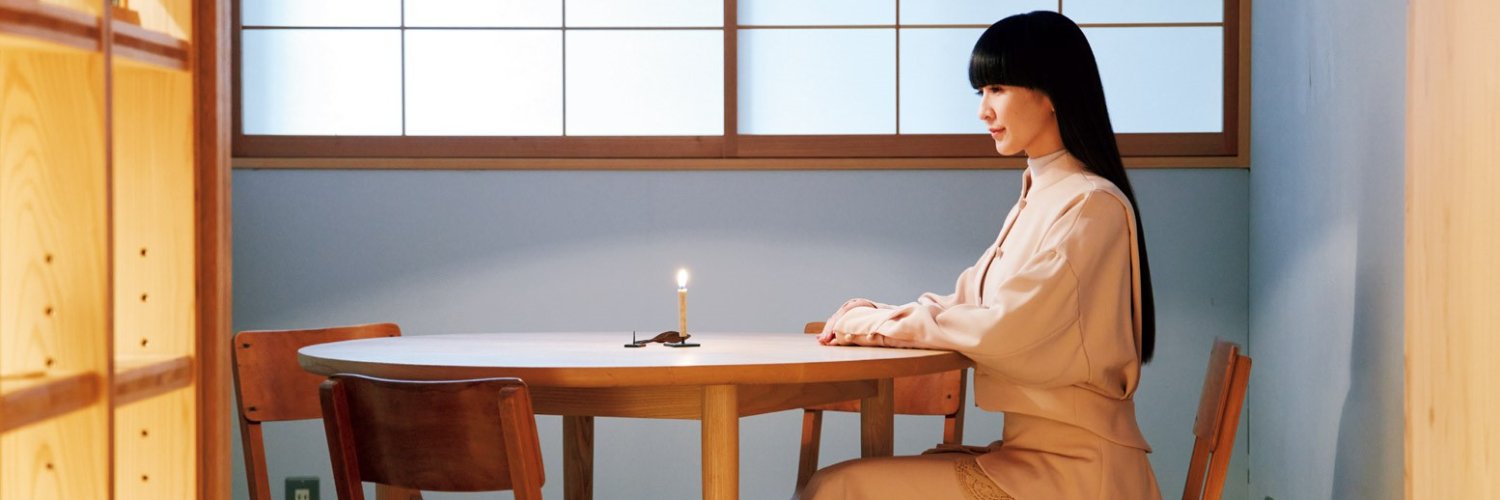 Ilovemenchi's profile banner image
