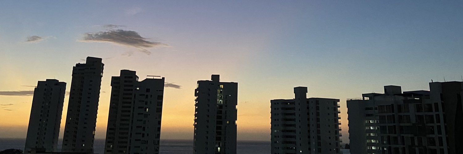emeeaa4's profile banner image