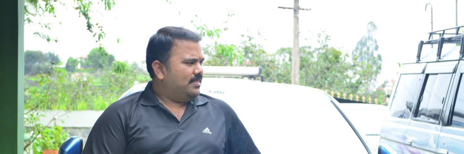 deepanmb's profile banner image